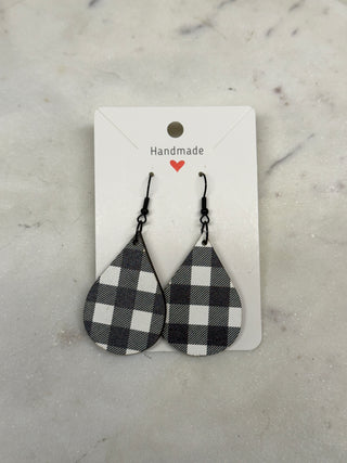 Gingham Dangle White Earrings