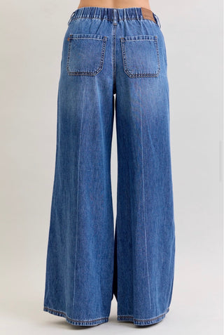 Judy Blue HW Palazzo Featherweight Jeans – Elastic Waistband