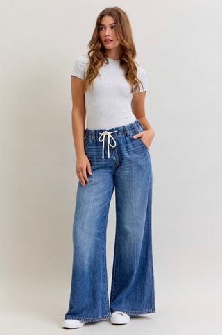 Judy Blue HW Palazzo Featherweight Jeans – Elastic Waistband