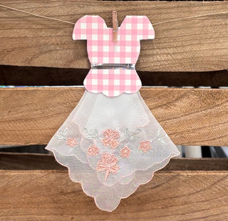 Vintage Dress-Style Doilies