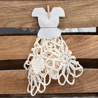 Vintage Dress-Style Doilies