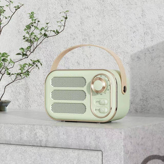 Tech Trendz - Vintage Bluetooth Speaker: Pink