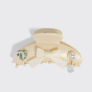 KitschPop™ Curved Claw Clip – Pearlized Cream