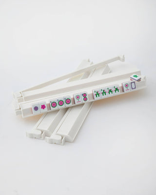 Oh My Mahjong – White Acrylic Rack & Pusher Set