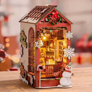 Hands Craft - DIY Book Nook Kit: Christmas Indoor Scene