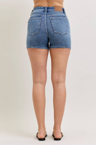 Judy Blue High Waist Slim Shorts – Medium Wash