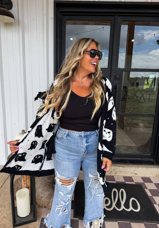 Blakeley Boo Crew Reversible Cloud Cardigan