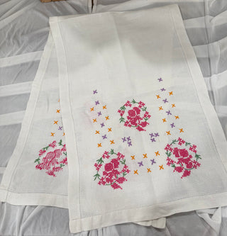 Vintage Table Runners/Centerpieces